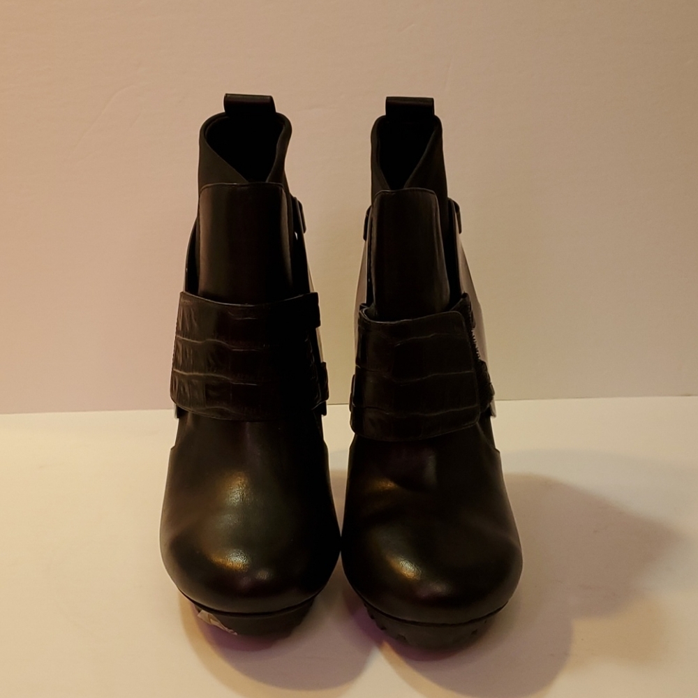 United Nude Winter Eros